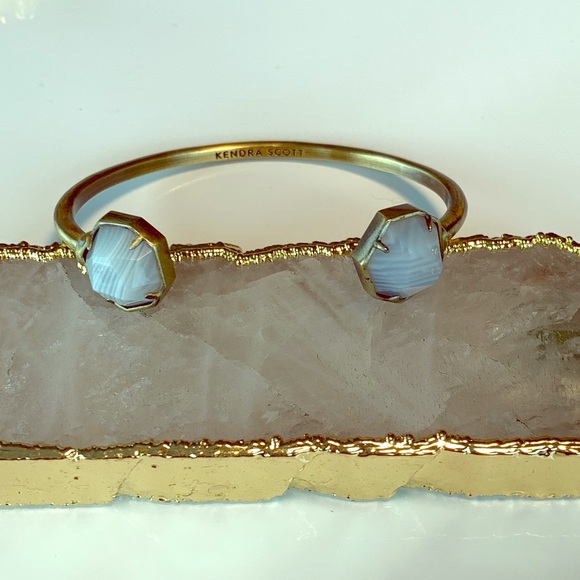 Kendra Scott Jewelry - Kendra Scott “Teddy” open cuff bracelet